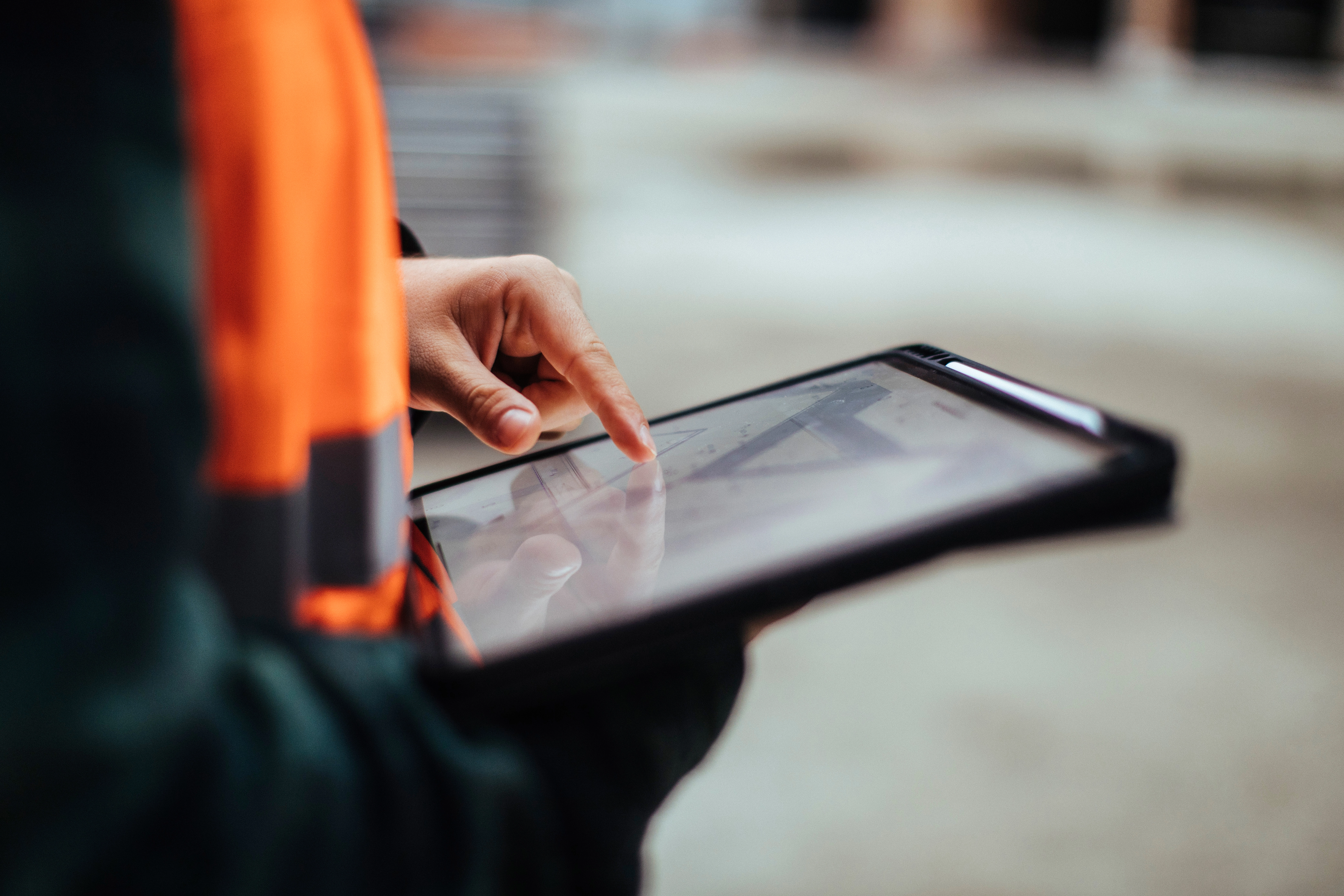 Digitale Dokumentation vor Ort – Report auf Tablet